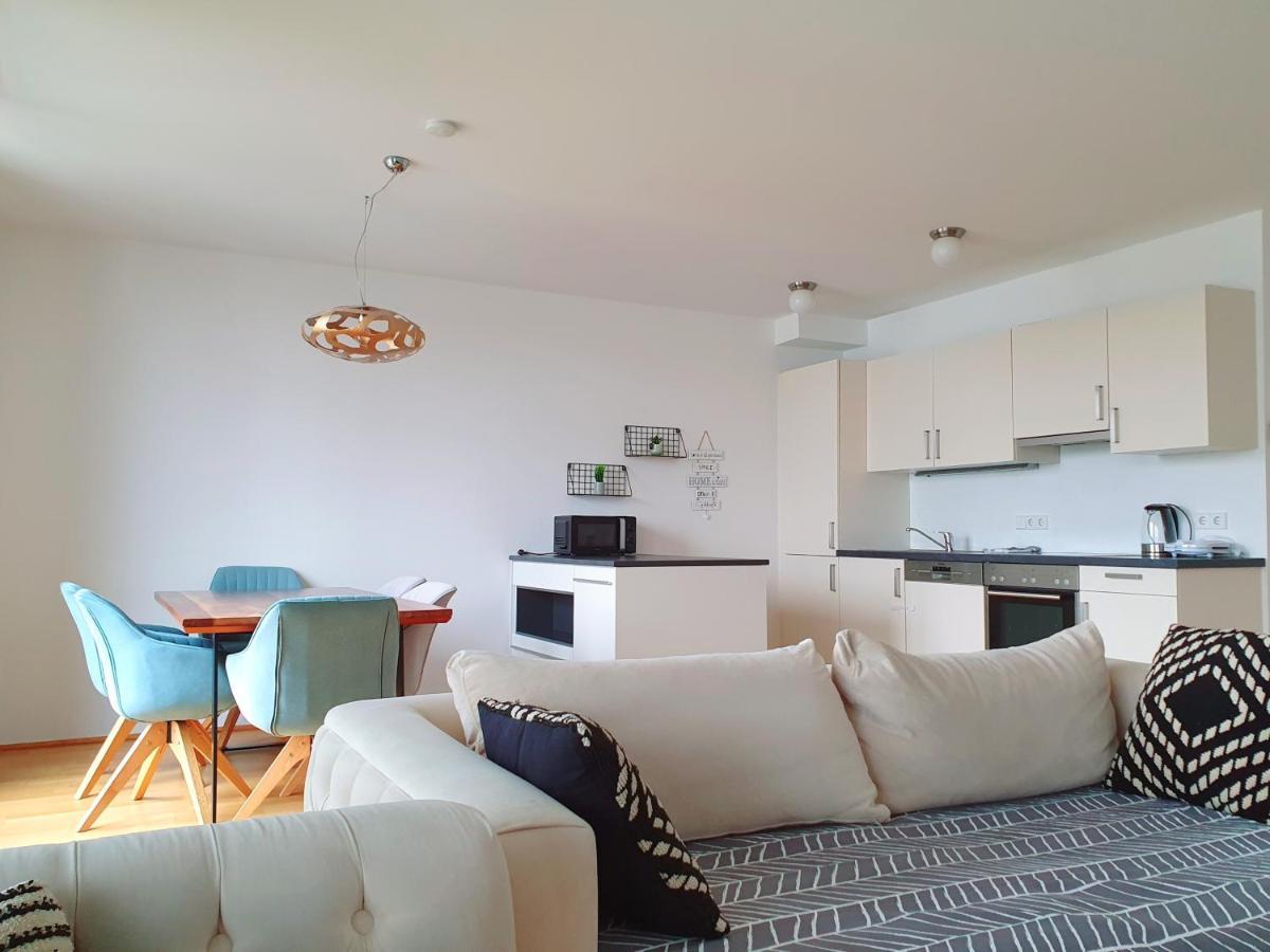 Near Lake Two Bedroom Duplex Apartment Viyana Dış mekan fotoğraf